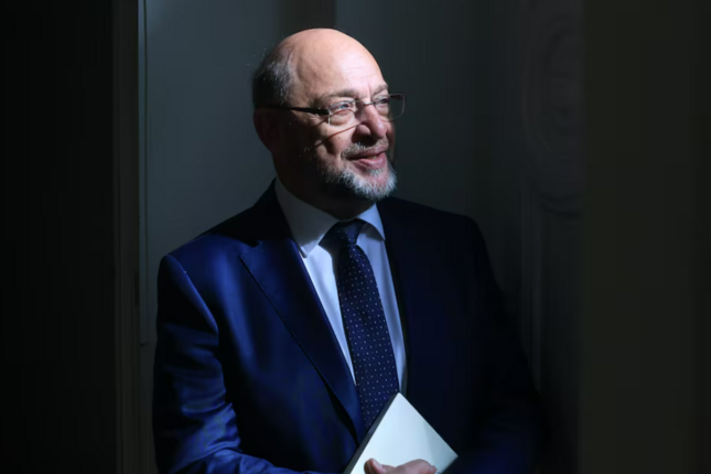 Martin Schulz: “Echar a una mujer de 87 años de la casa en la que ha vivido décadas es de una frialdad insuperable” (Entrevista en el País)